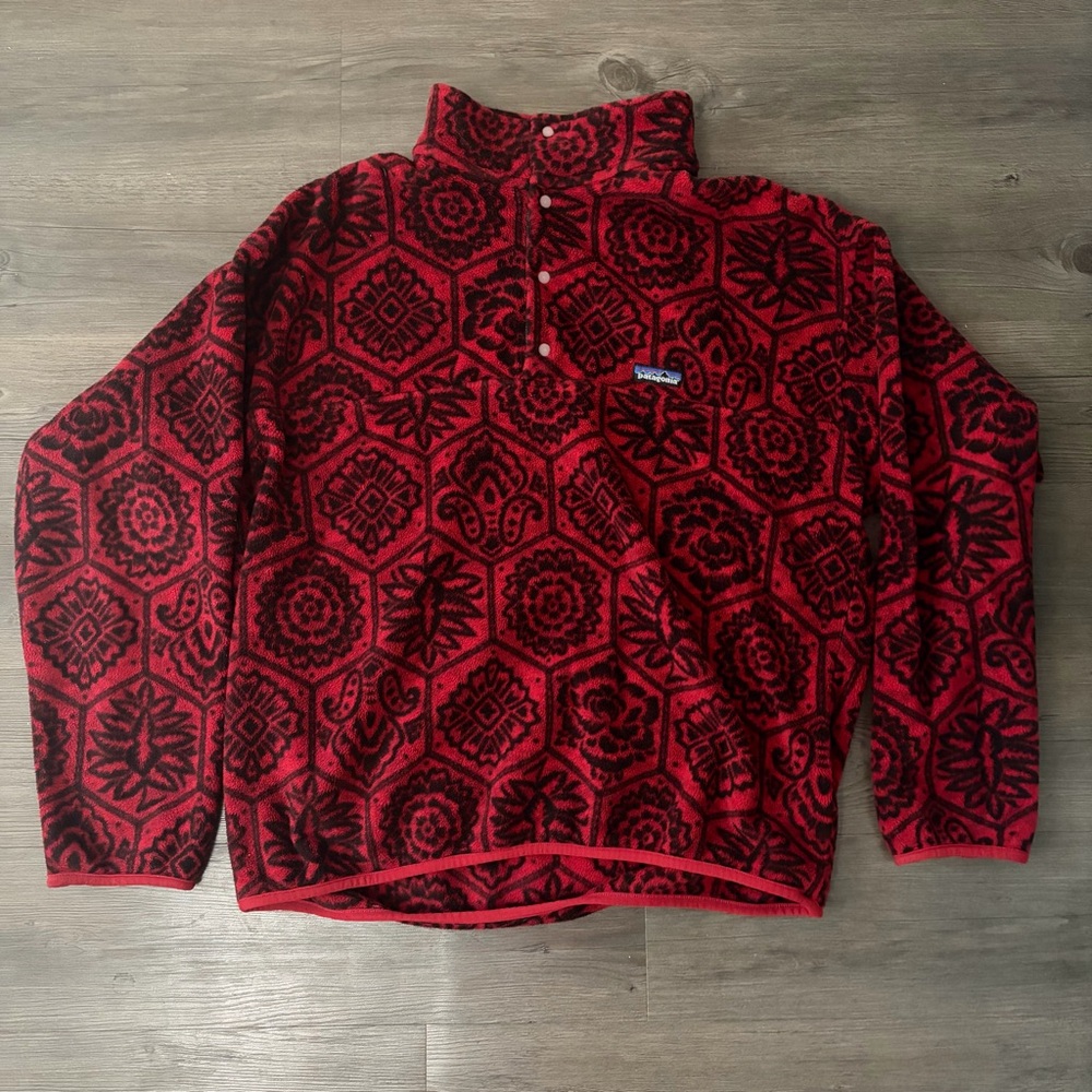 🔴‼️SOLD‼️🔴 Patagonia Fleece Snap Synchilla Nepali Hexagon Chili Red XL 1995